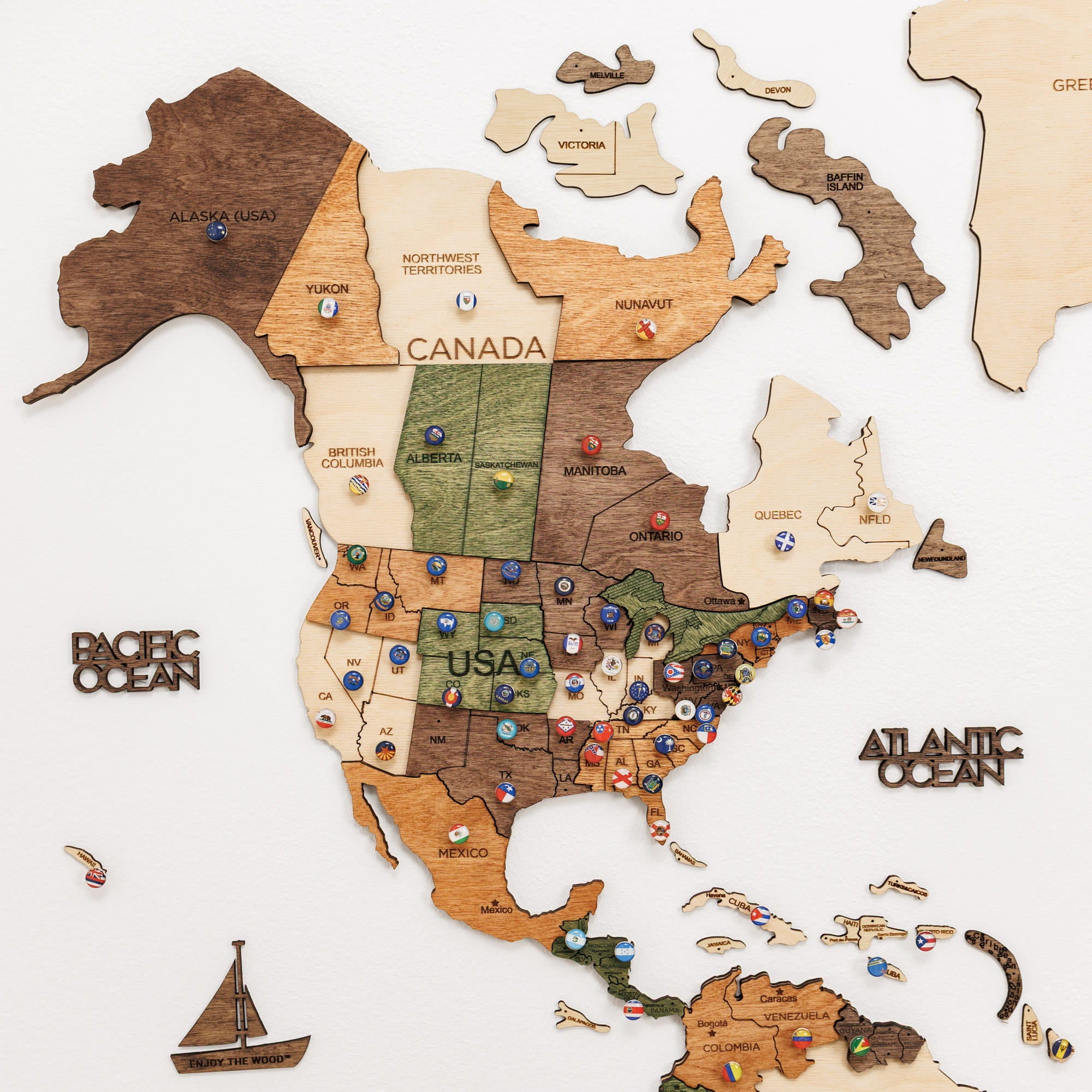 Mappa del mondo 3D in legno color oro