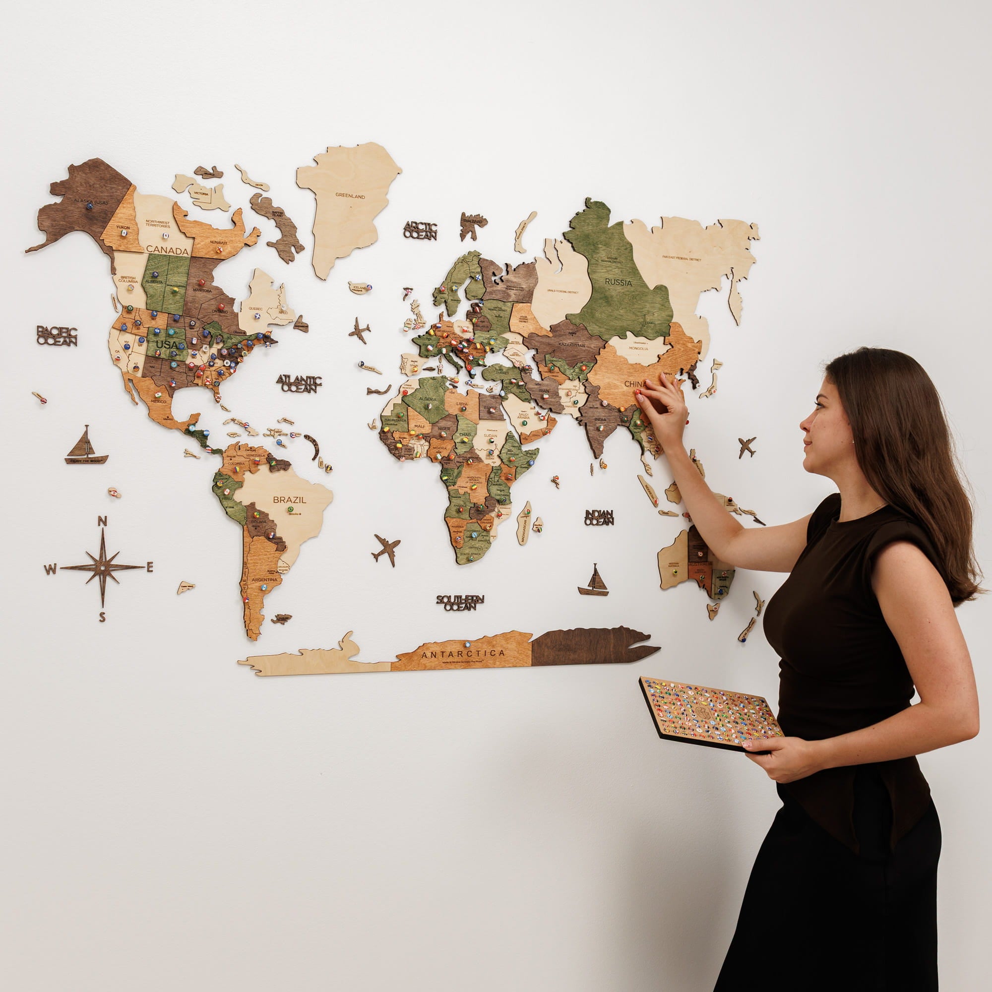 3D Wooden World Map Nature