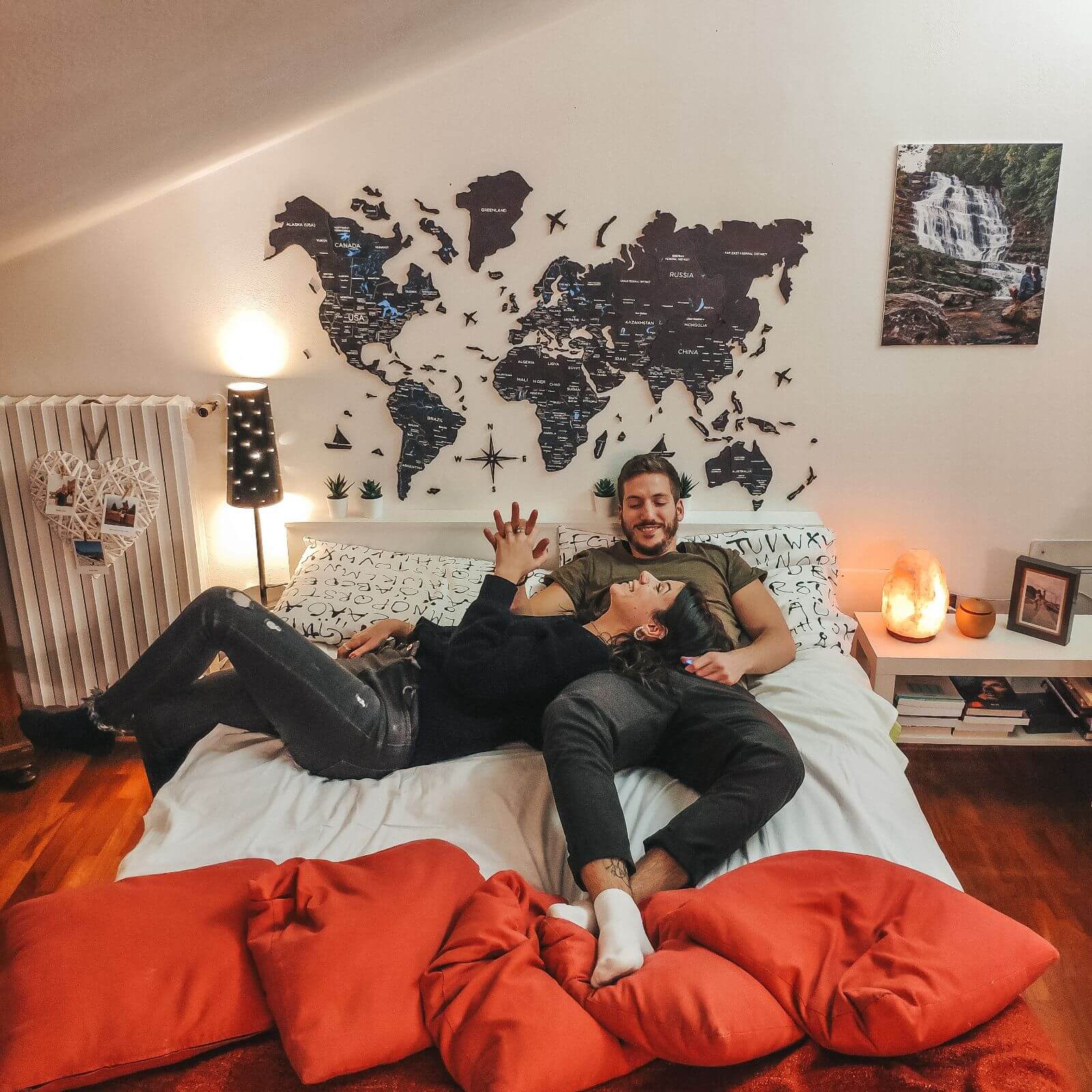 black bedroom decor ideas