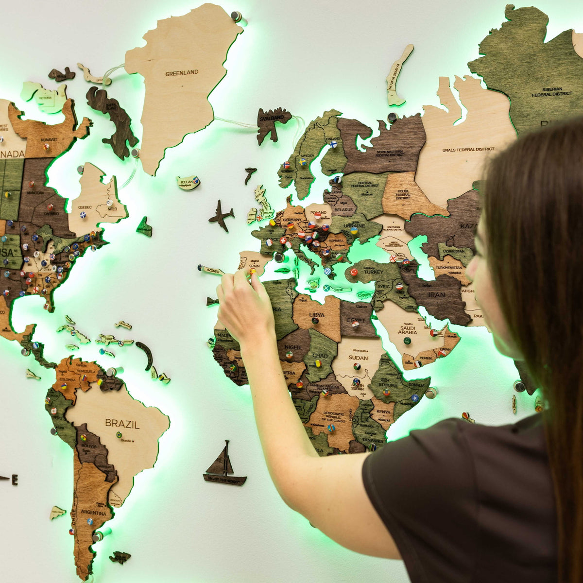 3D LED Carte du monde en bois 3.0 multicolore