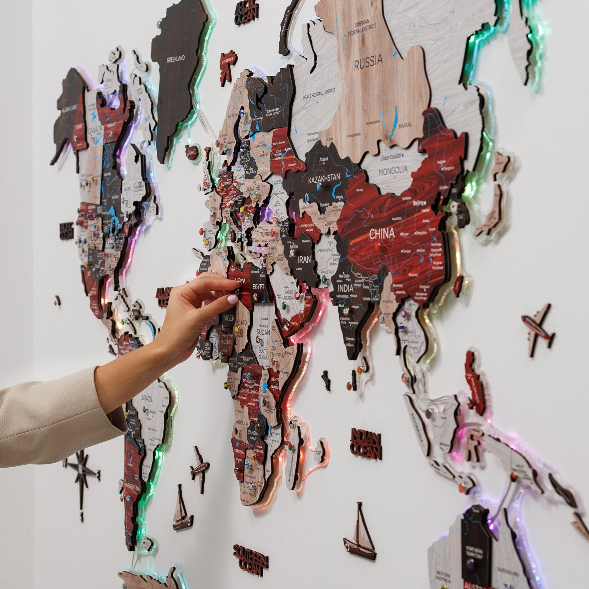 light up world map wall hanging