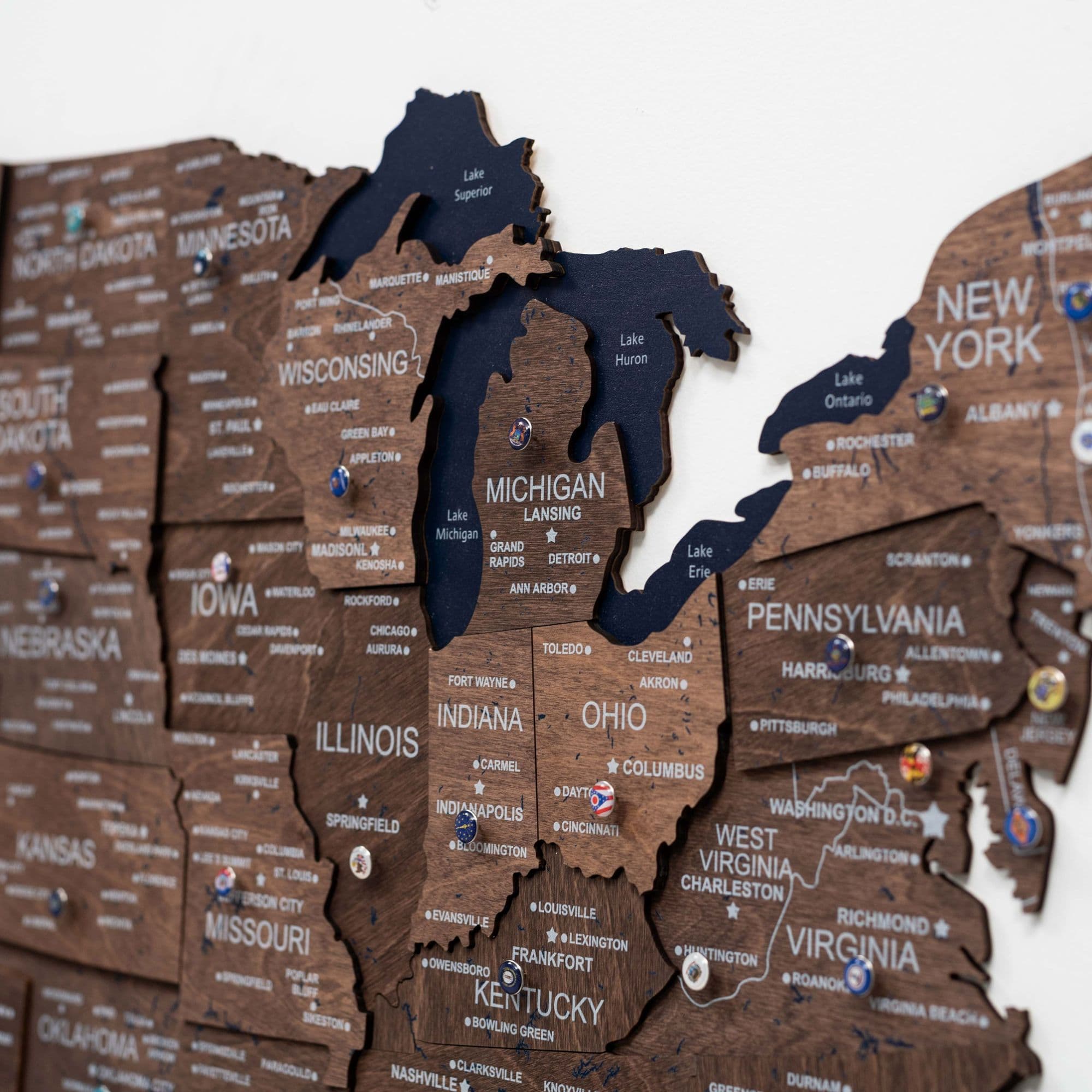the wooden map of united states