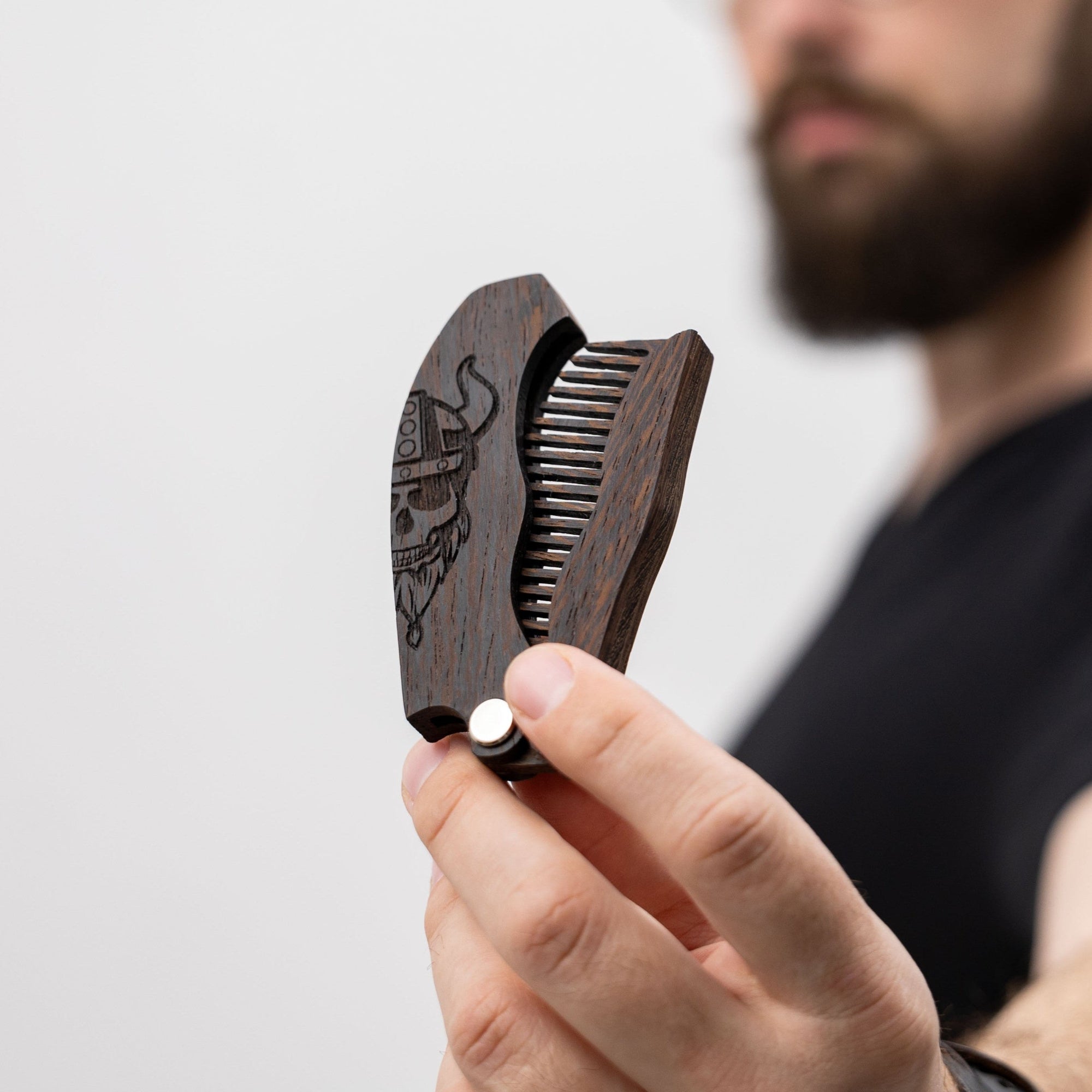 Wooden Beard Comb – Viking