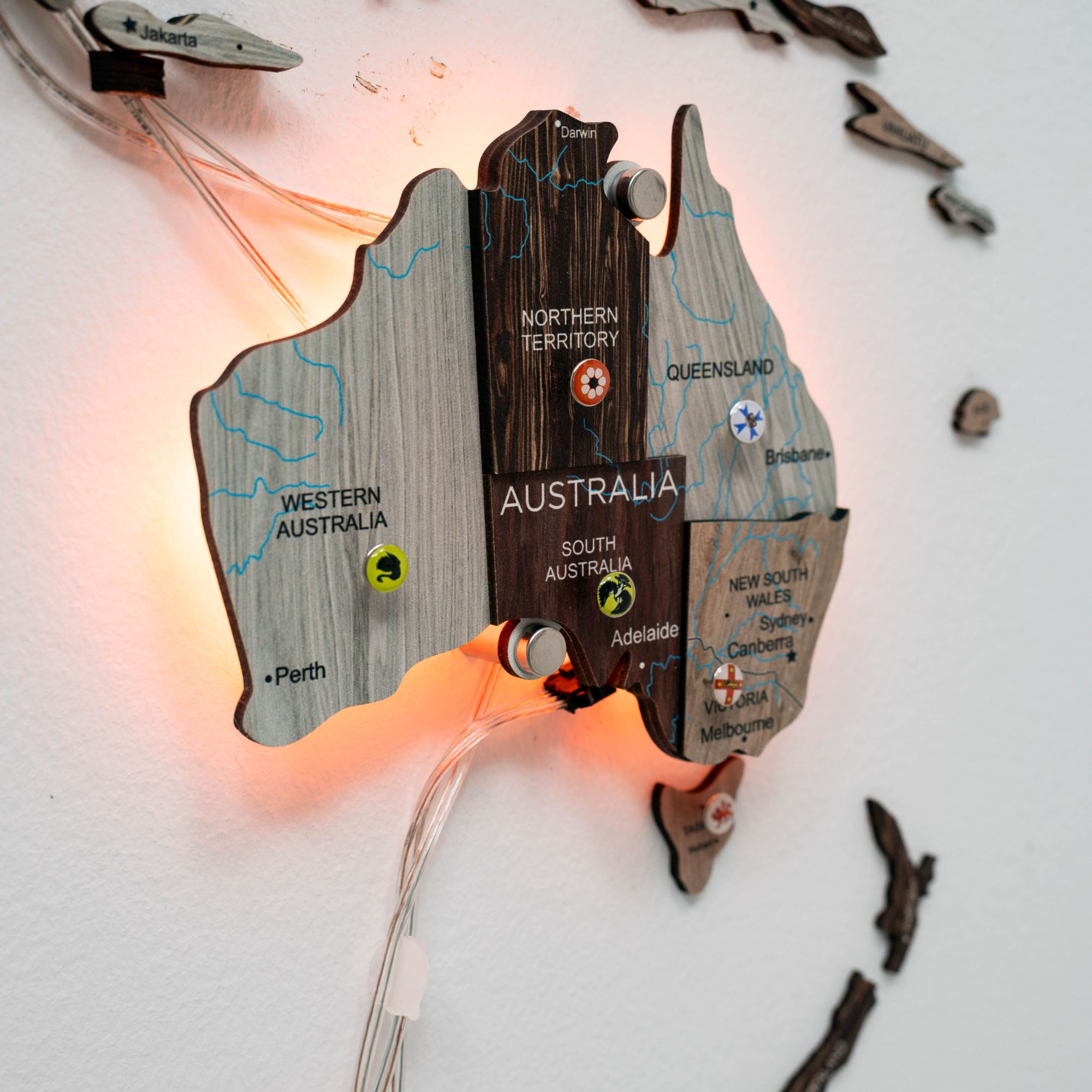 light up world map