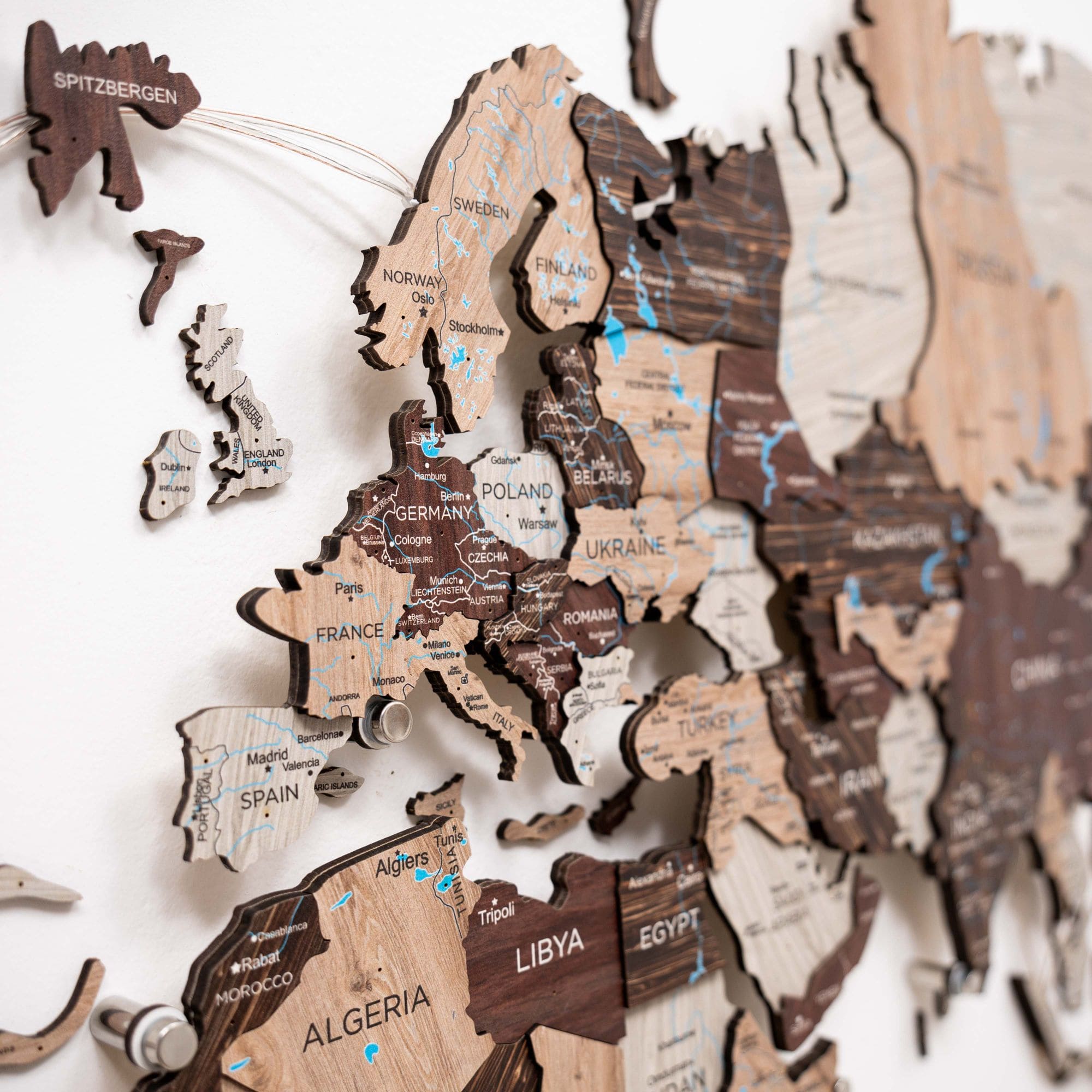light up world map