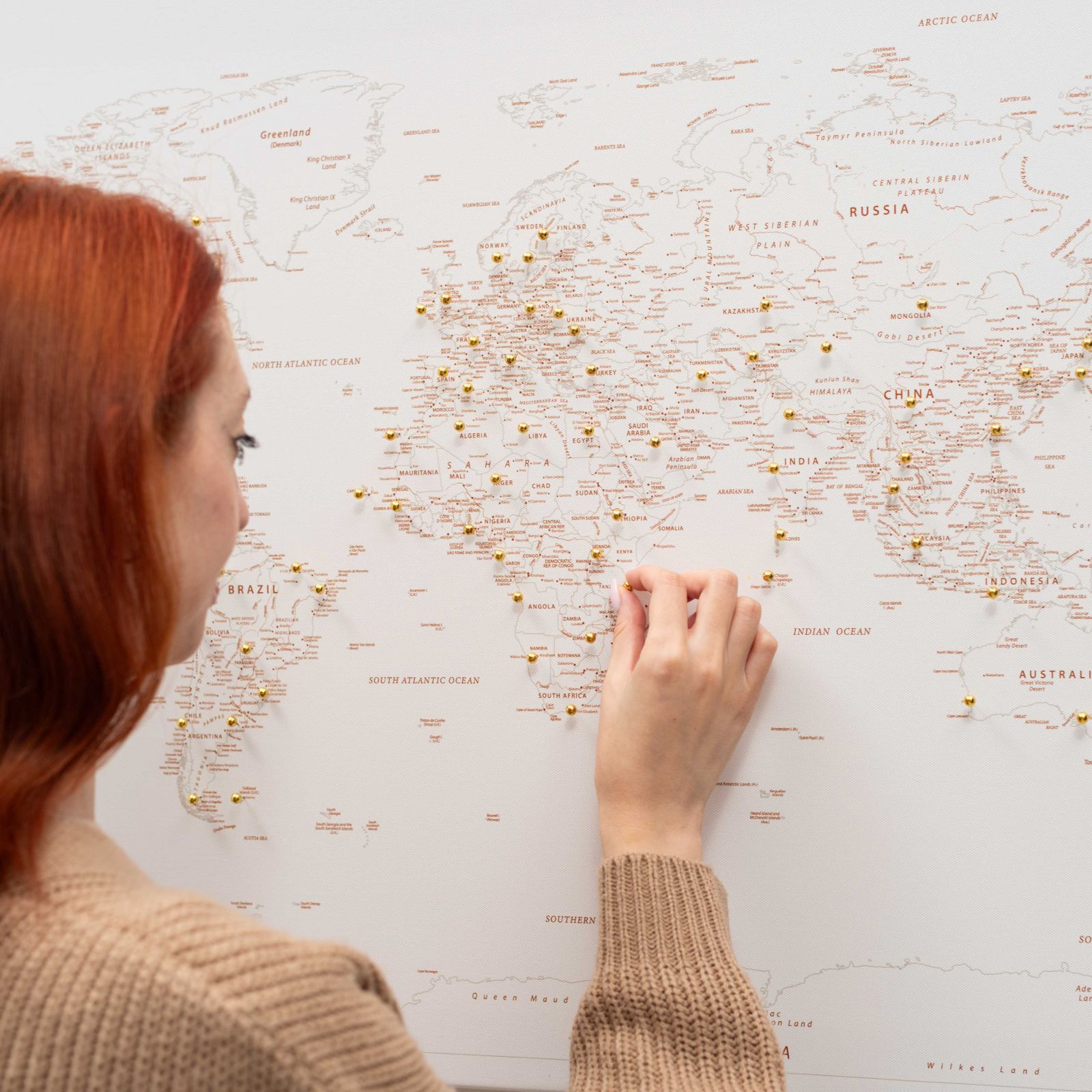 Mapa del mundo sobre lienzo - Beige