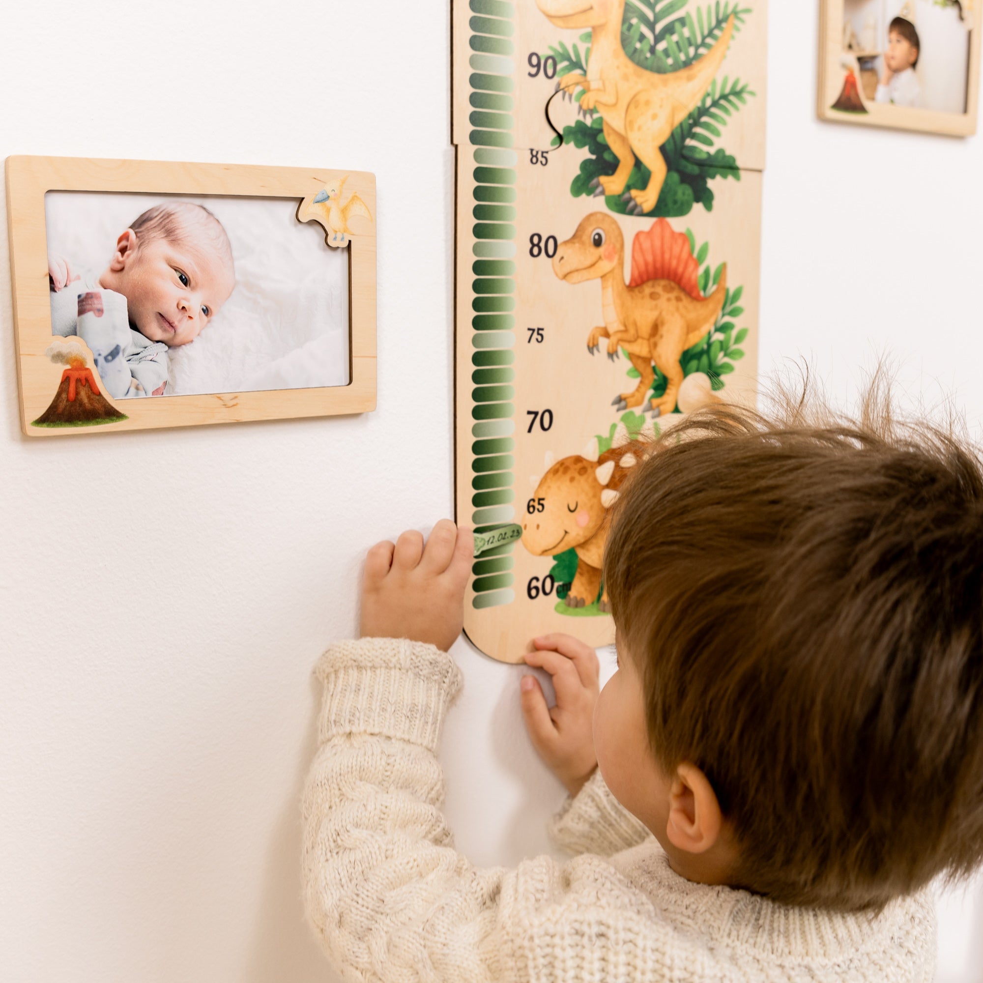 Child Growth Chart - Dino
