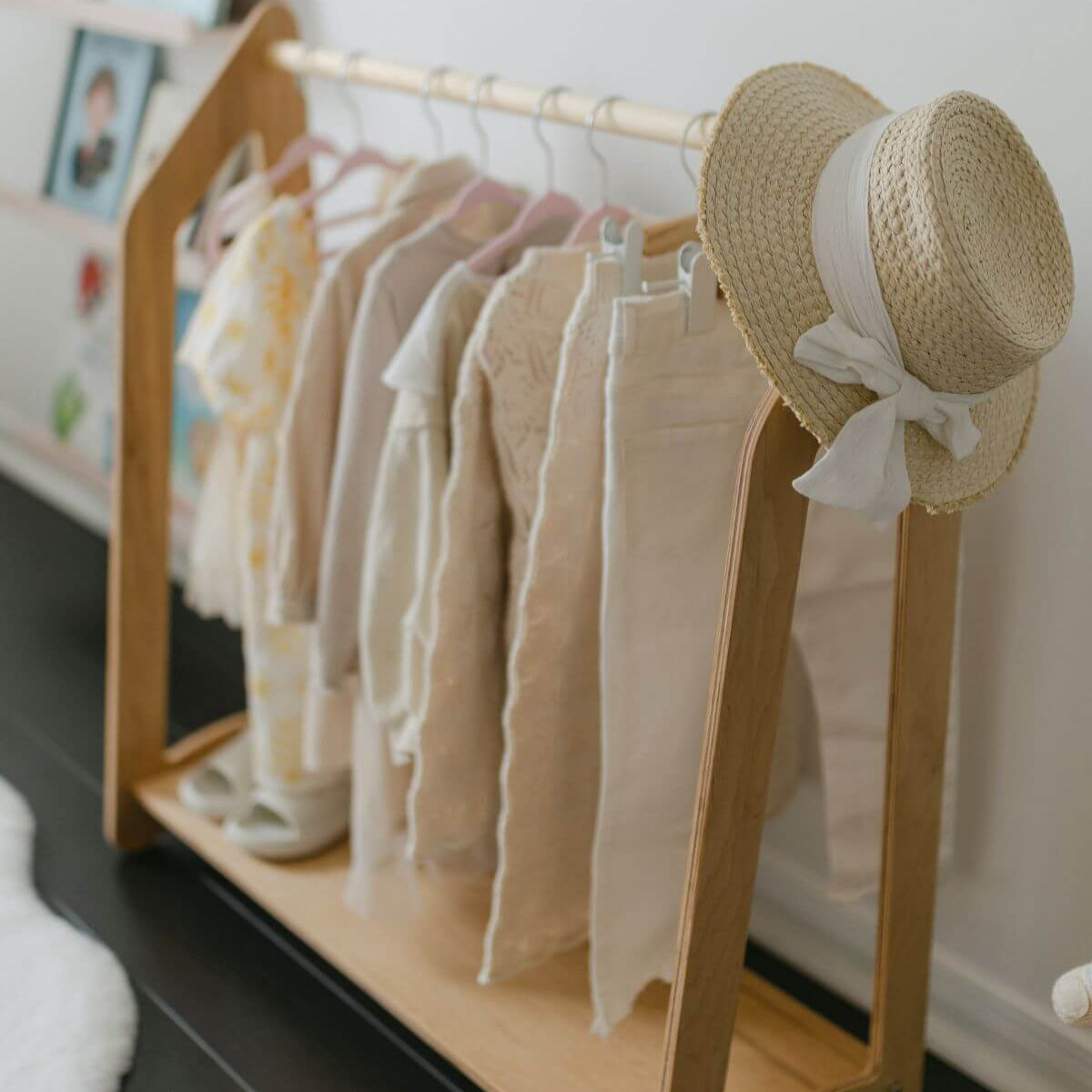 clothes rack for kids