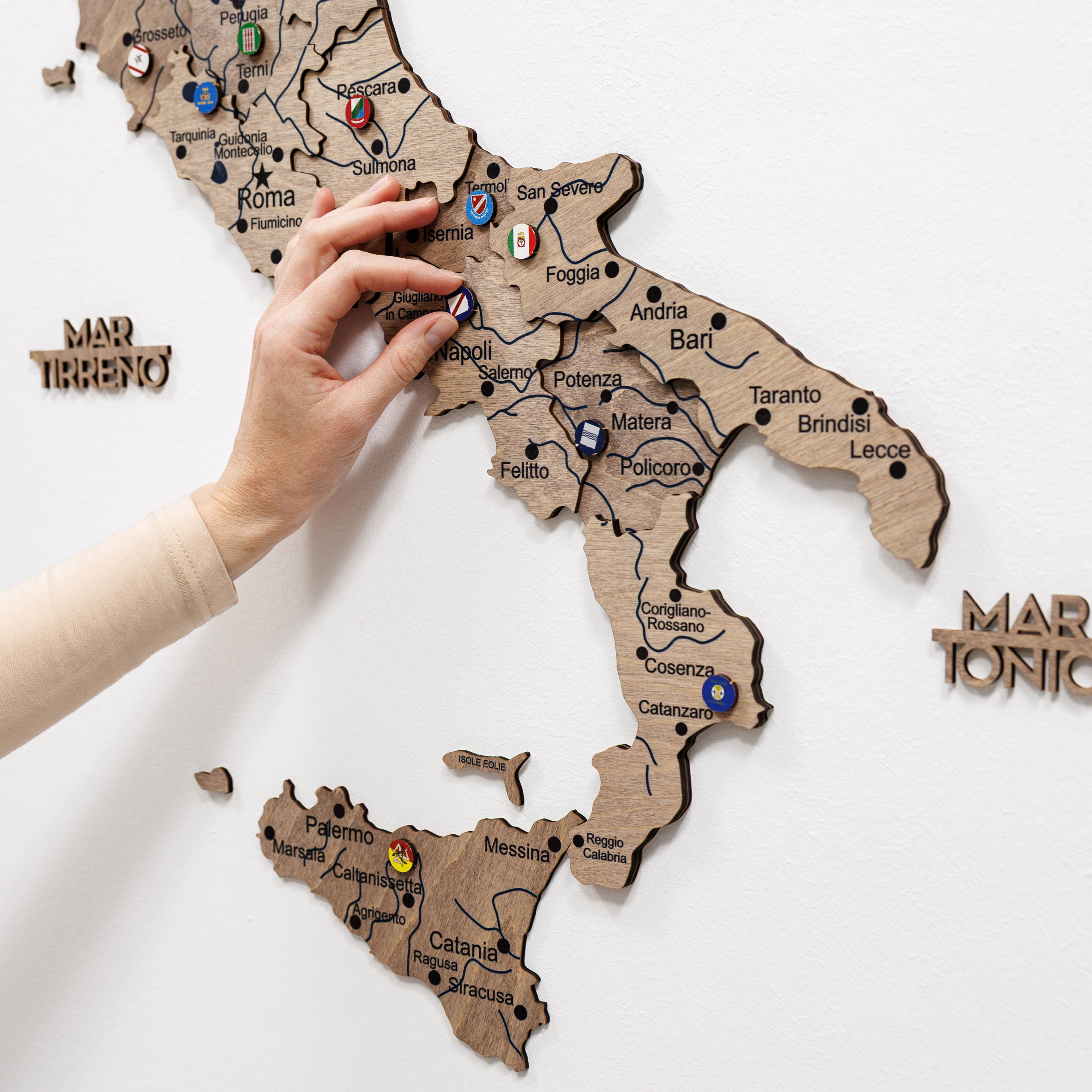wooden italy map terra