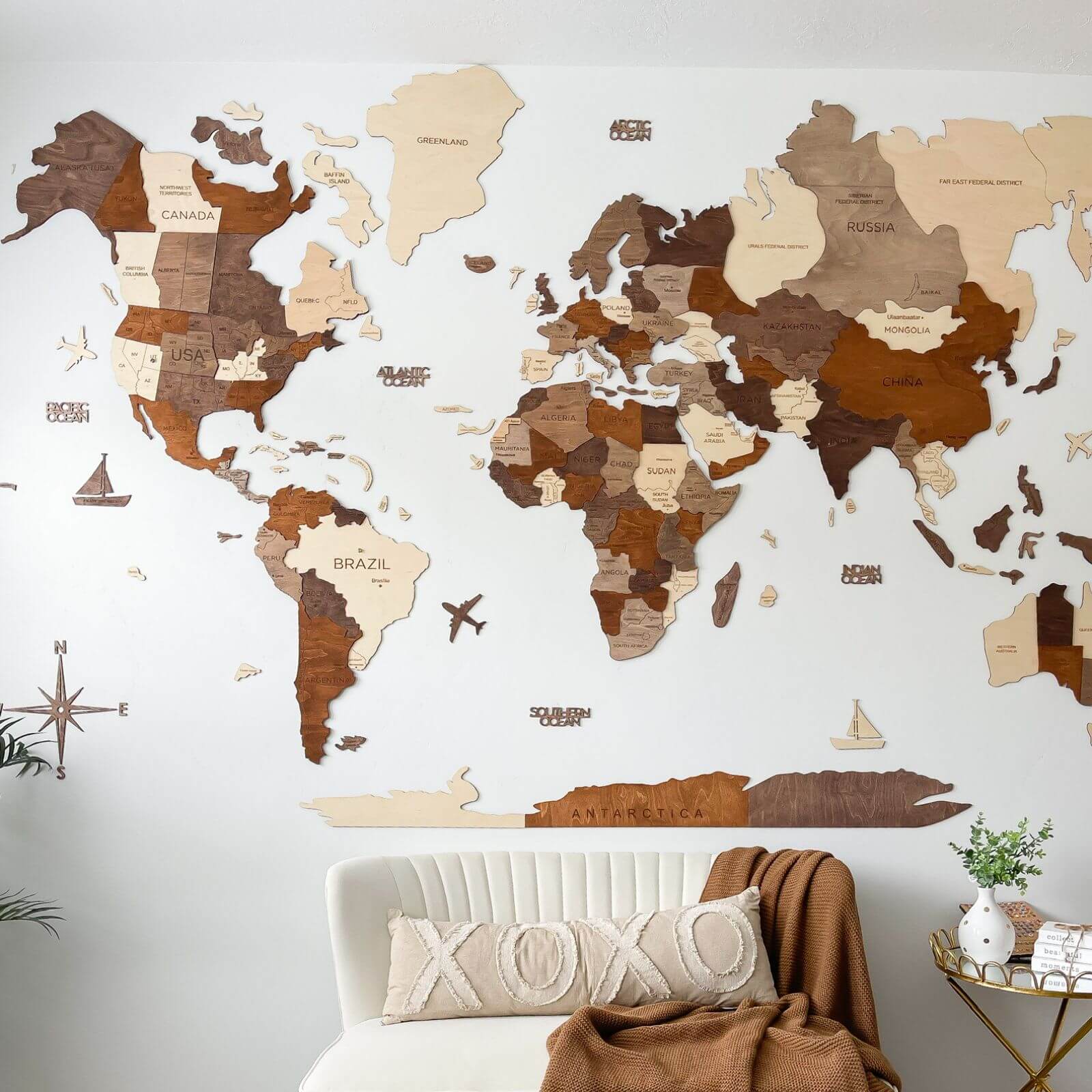 3d wooden map and flags