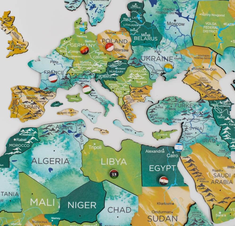 green room decor map