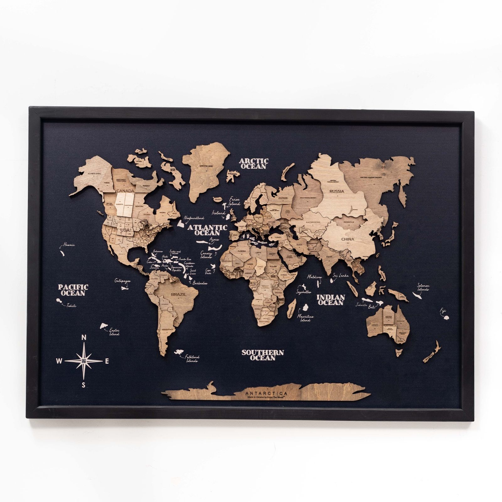 3D Wooden Panel World Map Terra from Enjoy The Wood