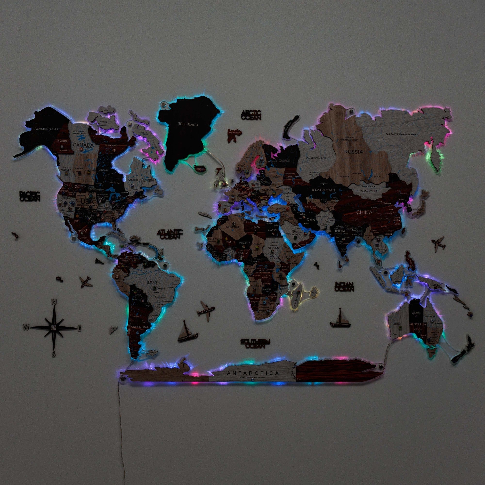 light up world map wall hanging