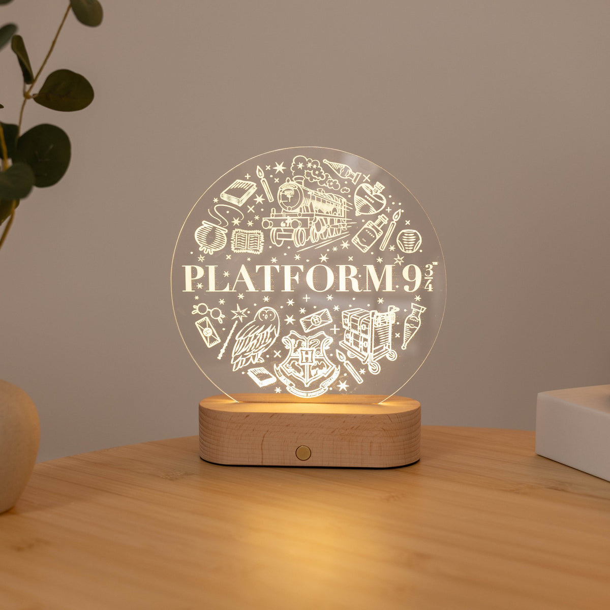 Acrylic Harry Potter Night Light - Platform 9 3/4 Journey by Enjoy The Wood 