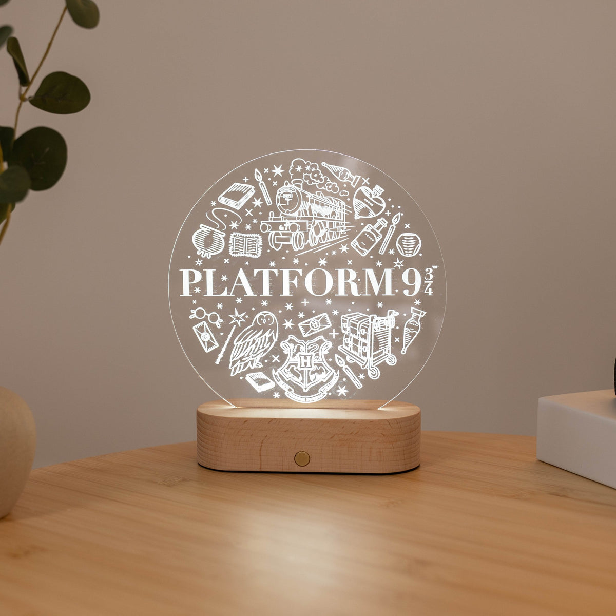 Acrylic Harry Potter Night Light - Platform 9 3/4 Journey by Enjoy The Wood 