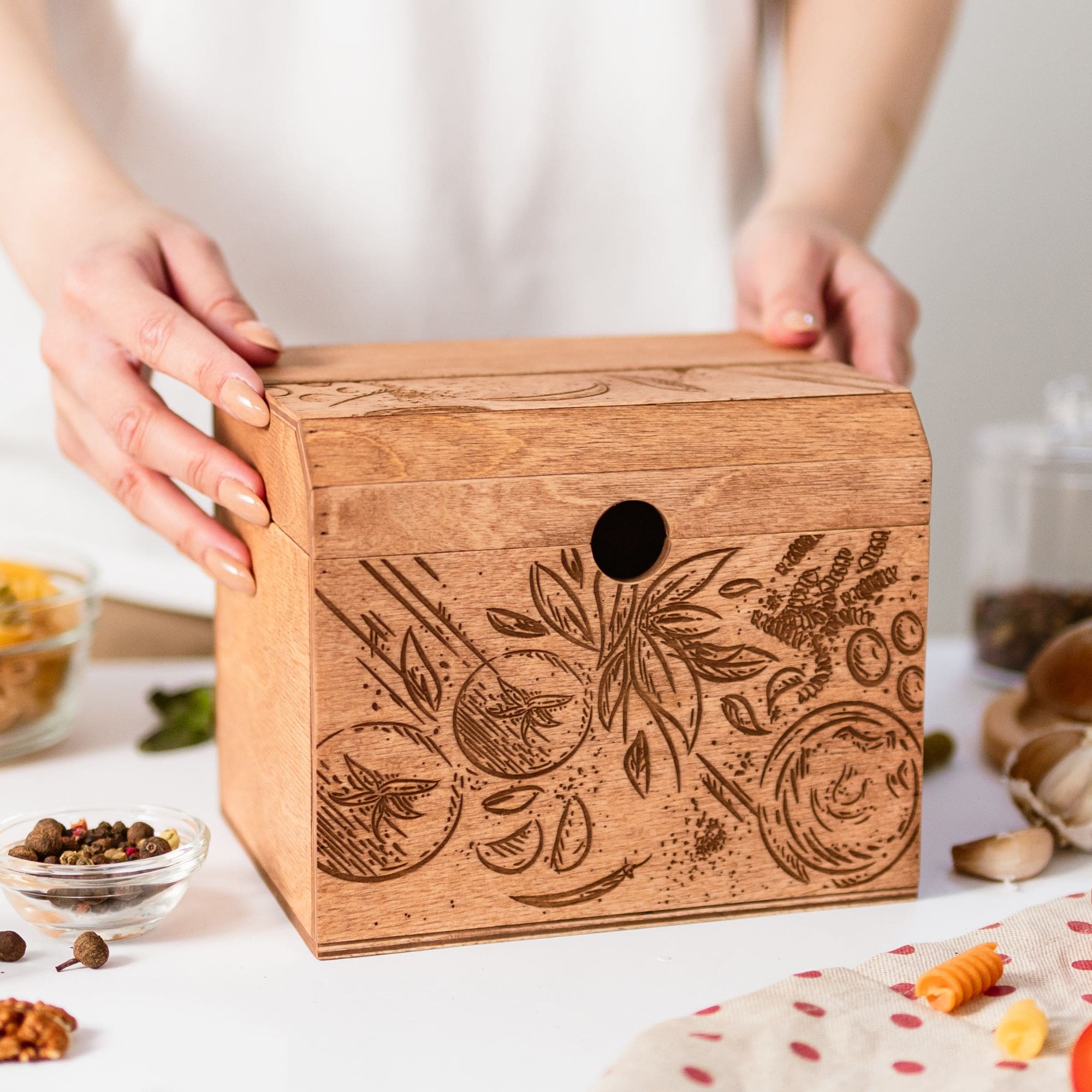 Wooden Recipe Box – Tomatoes Design • Enjoy The Wood