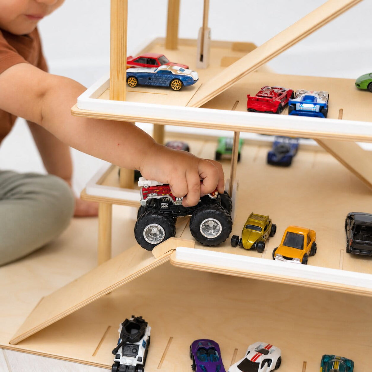toy car ramp garage