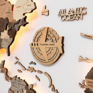 Travel Tracker 3D-Weltkarte aus Holz – Eiche