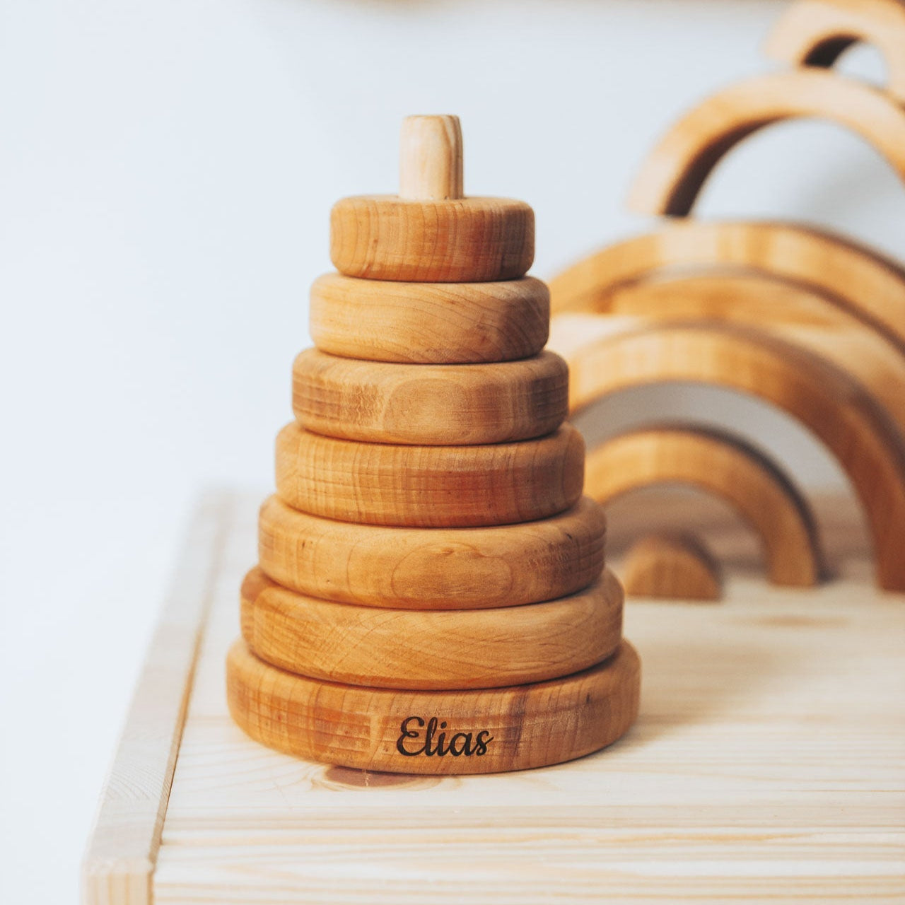 natural ring stacker 
