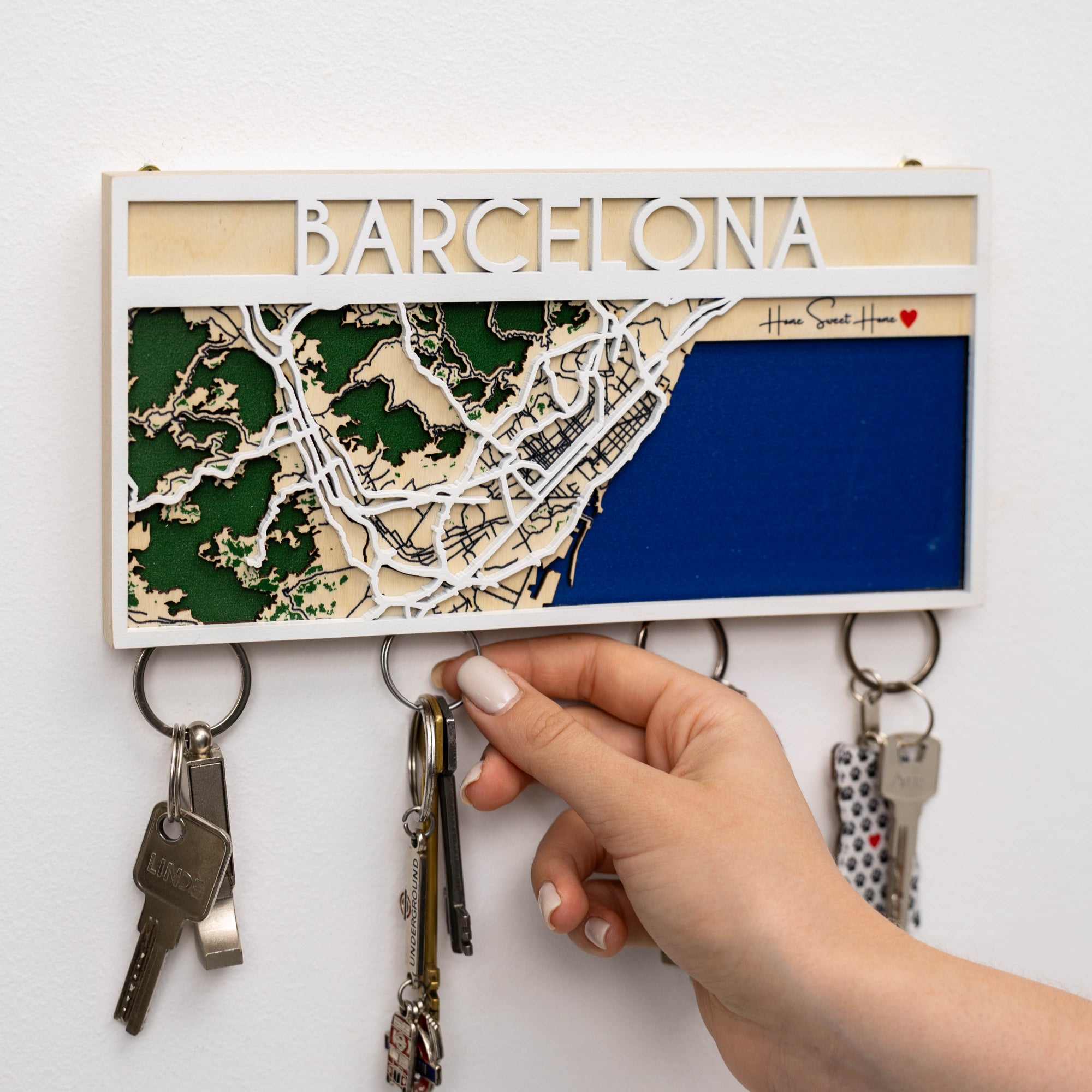 Wooden Key Holder - Barcelona | Enjoy The Wood