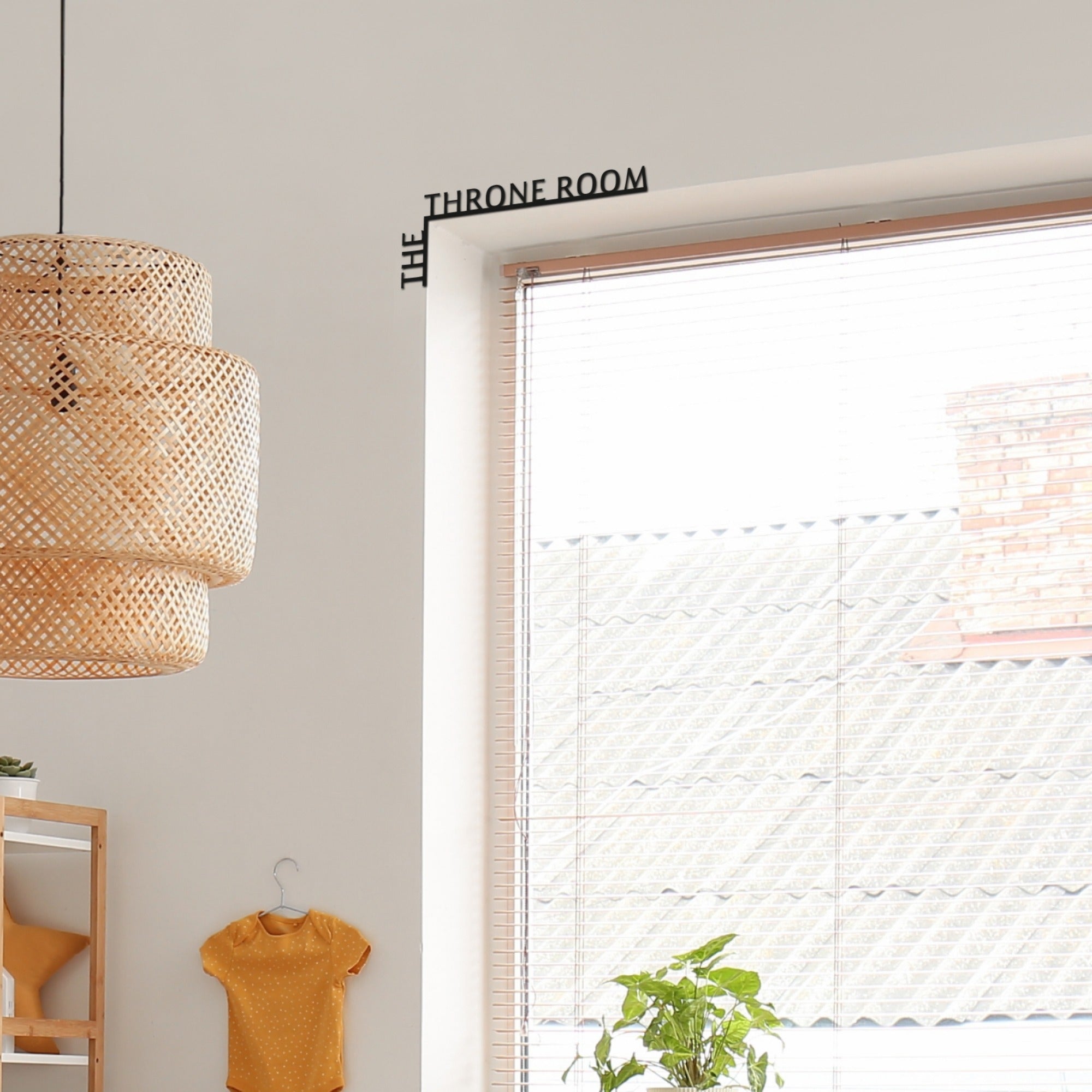 Wooden Corner Quote – The Throne Room