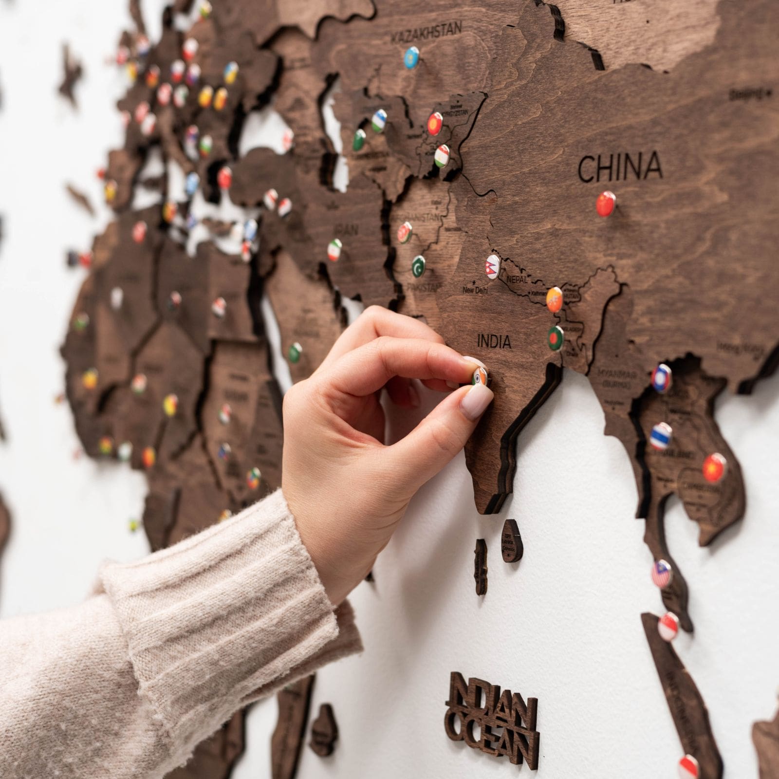 wood world map walnut