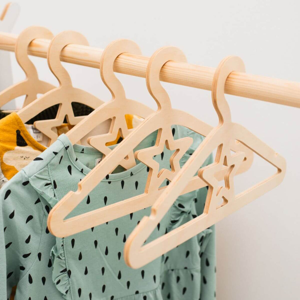 Pack 10 s Wooden Hangers