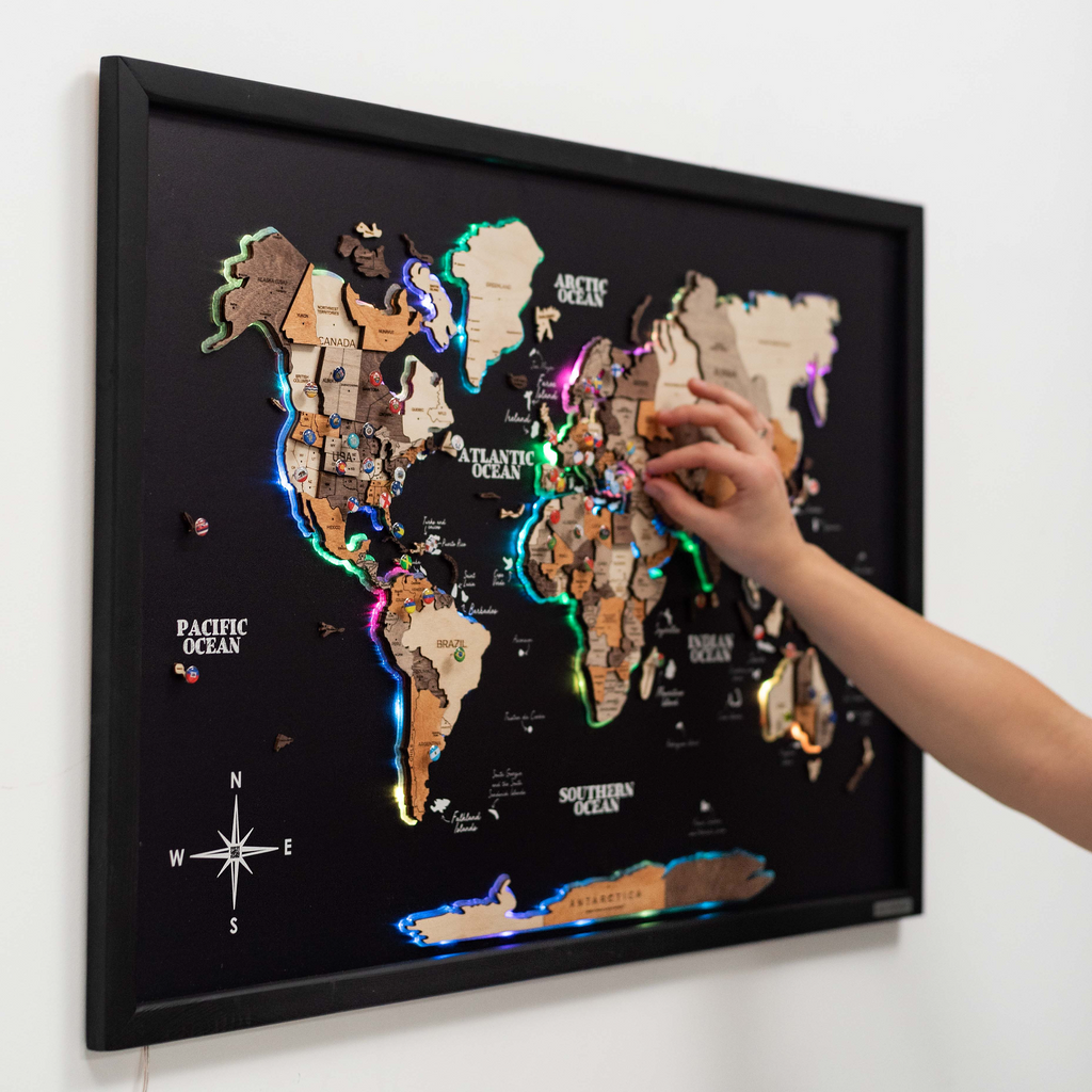 Map on Board LED 2.0 Multicolor | Enjoy The Wood