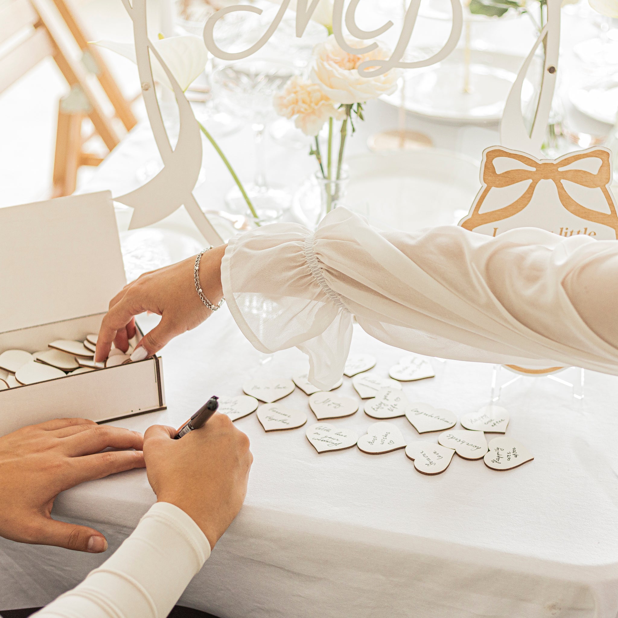 guest book oval