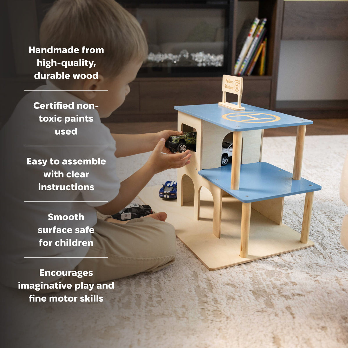 Polizeistationsspielzeug aus Holz