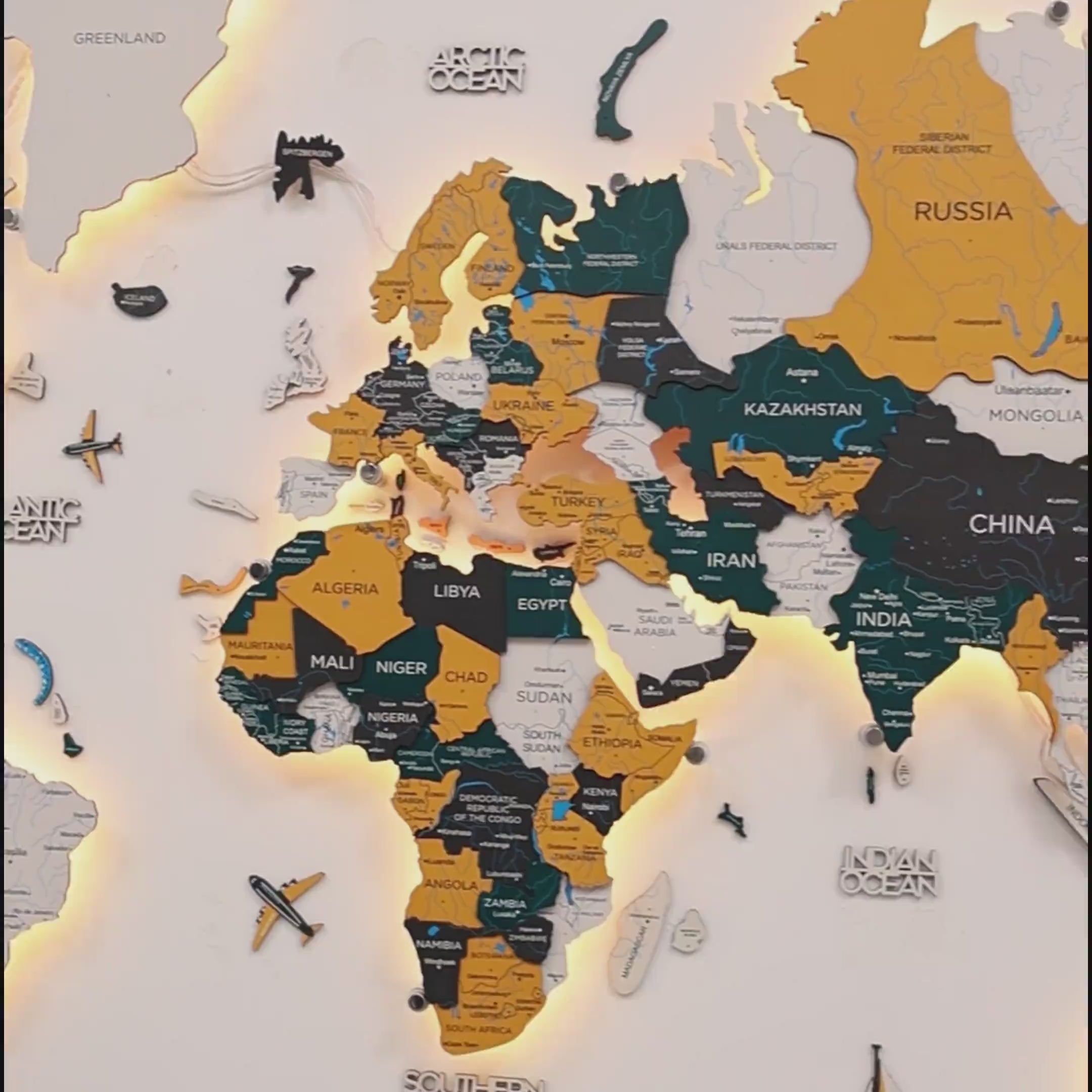 3D LED / LUMINOUS Wooden World Map 3.0 Country | Enjoy The Wood