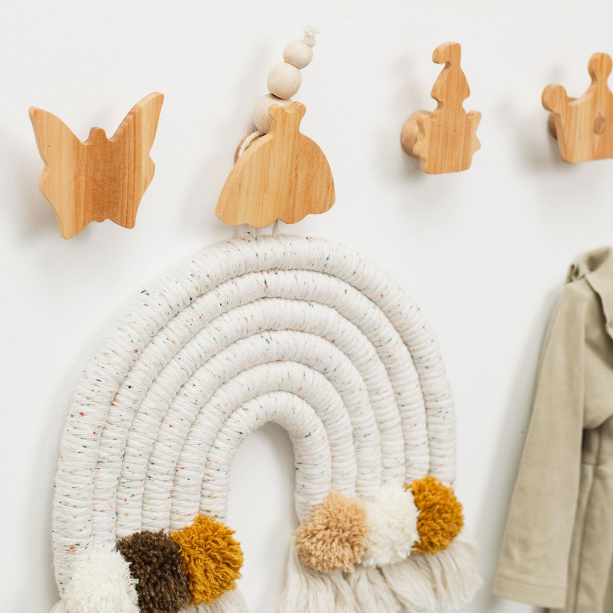 Nursery wall hangers