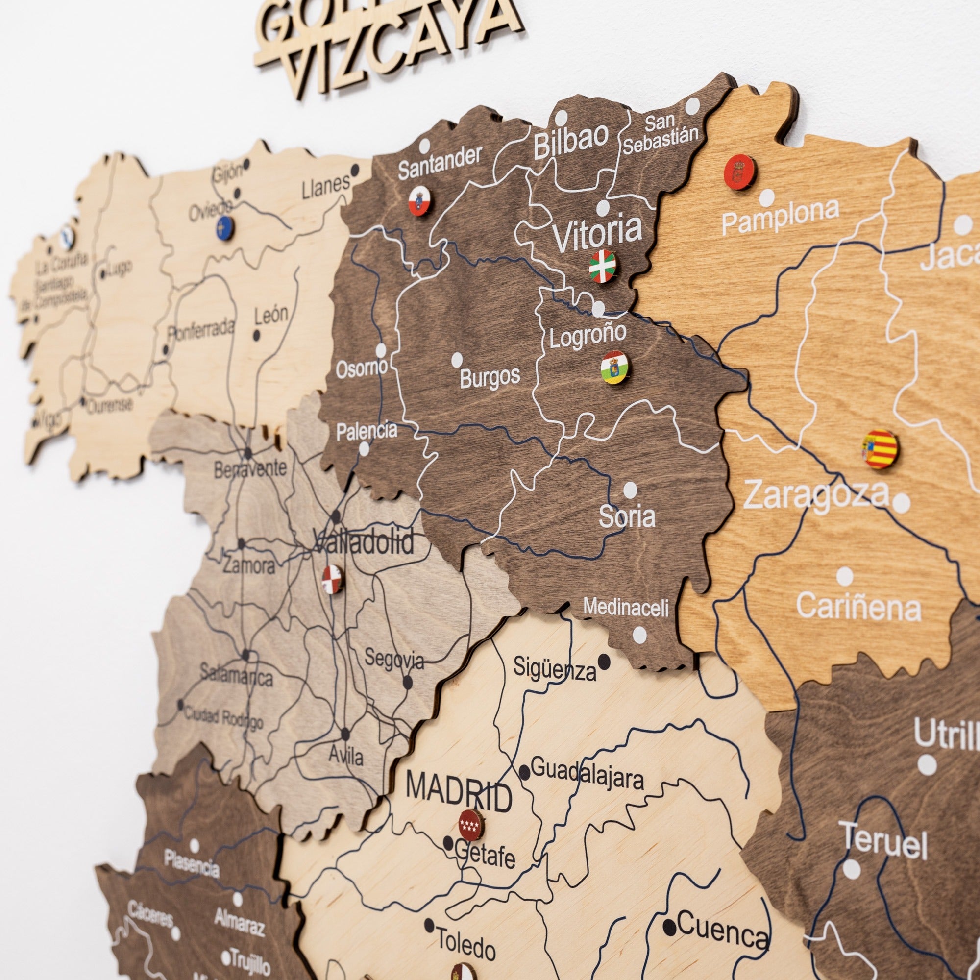 Wooden map of Spain with a focus on the region of Vizcaya.