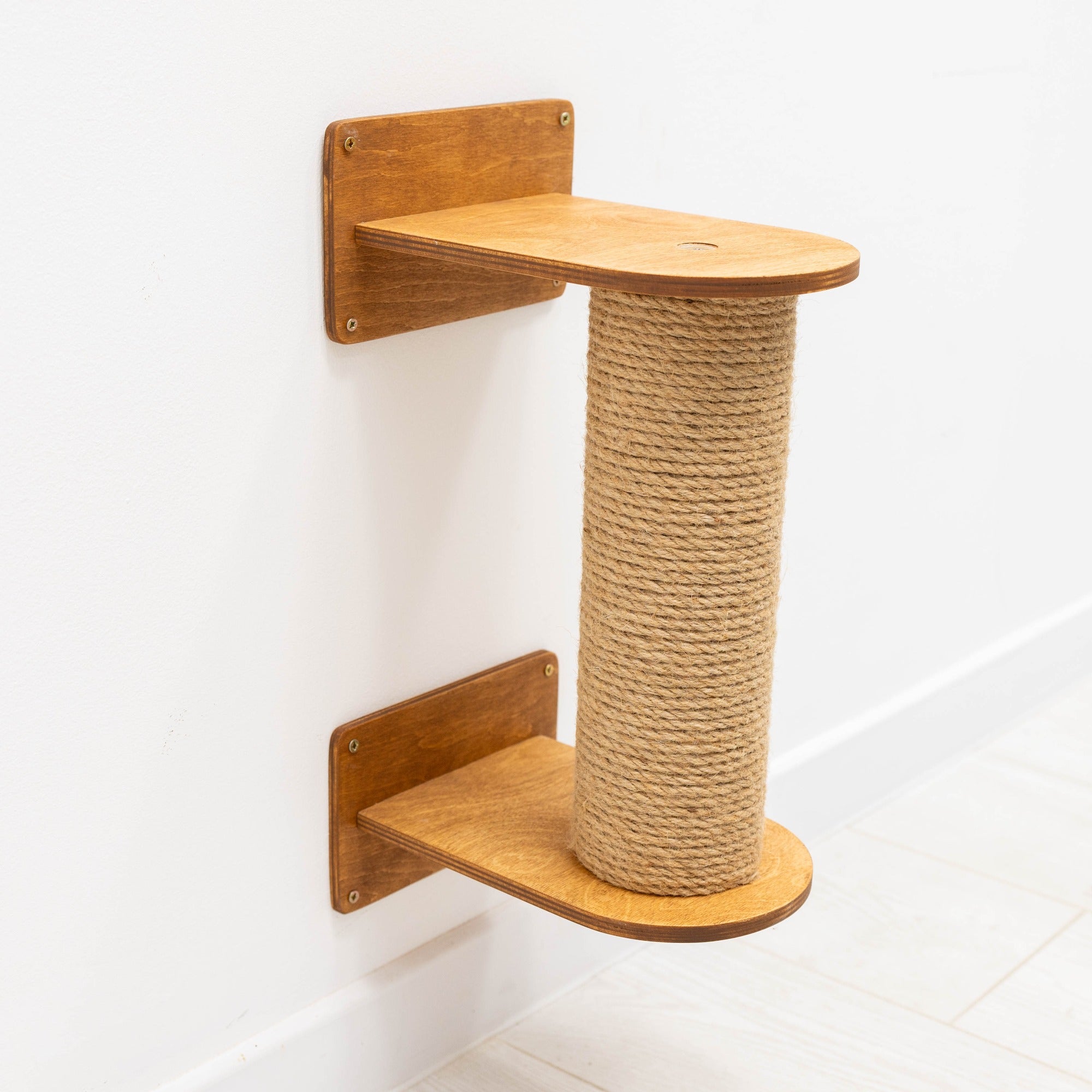 Small Cat Tree – Oak