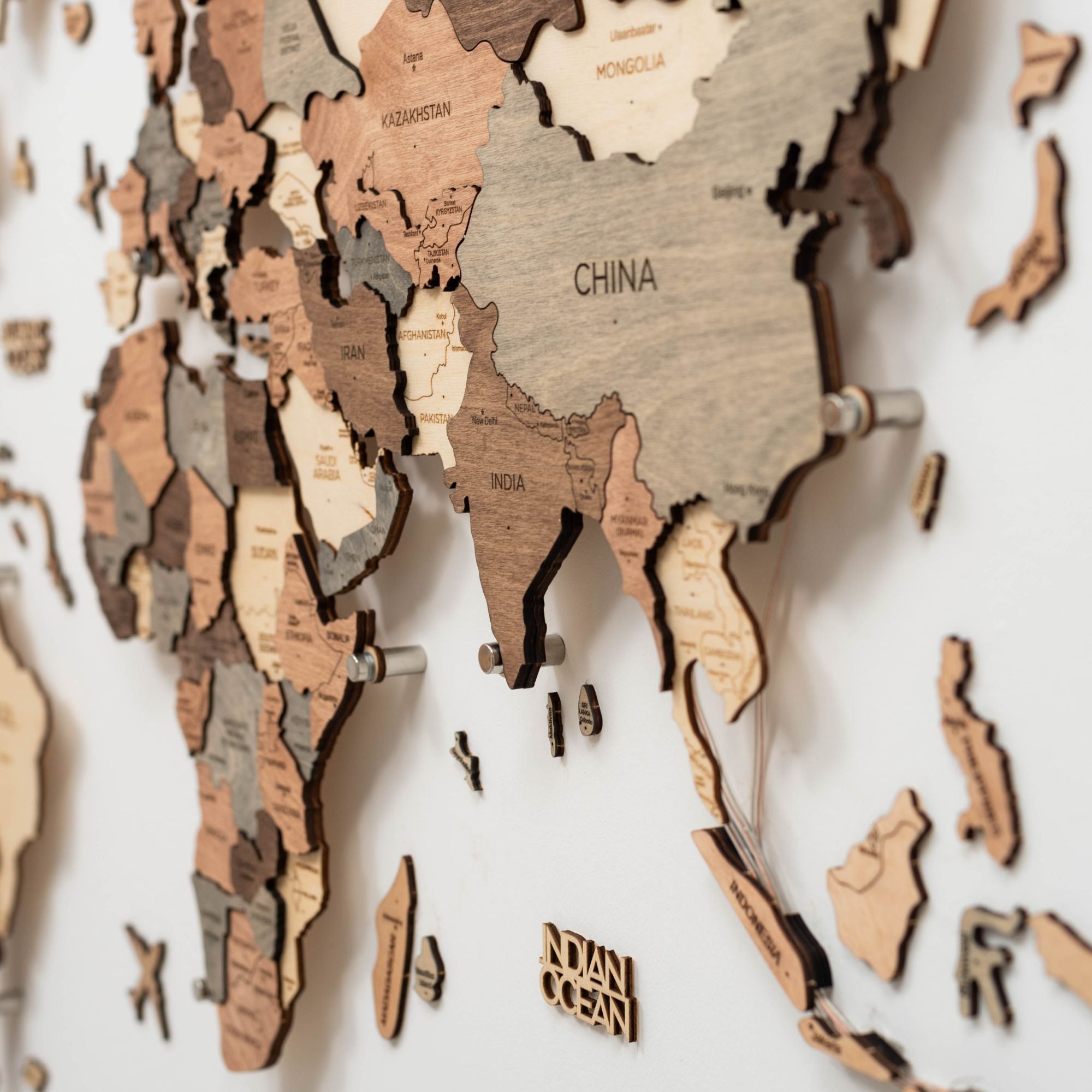3D LED Wooden World Map → Smokey → Enjoy The Wood