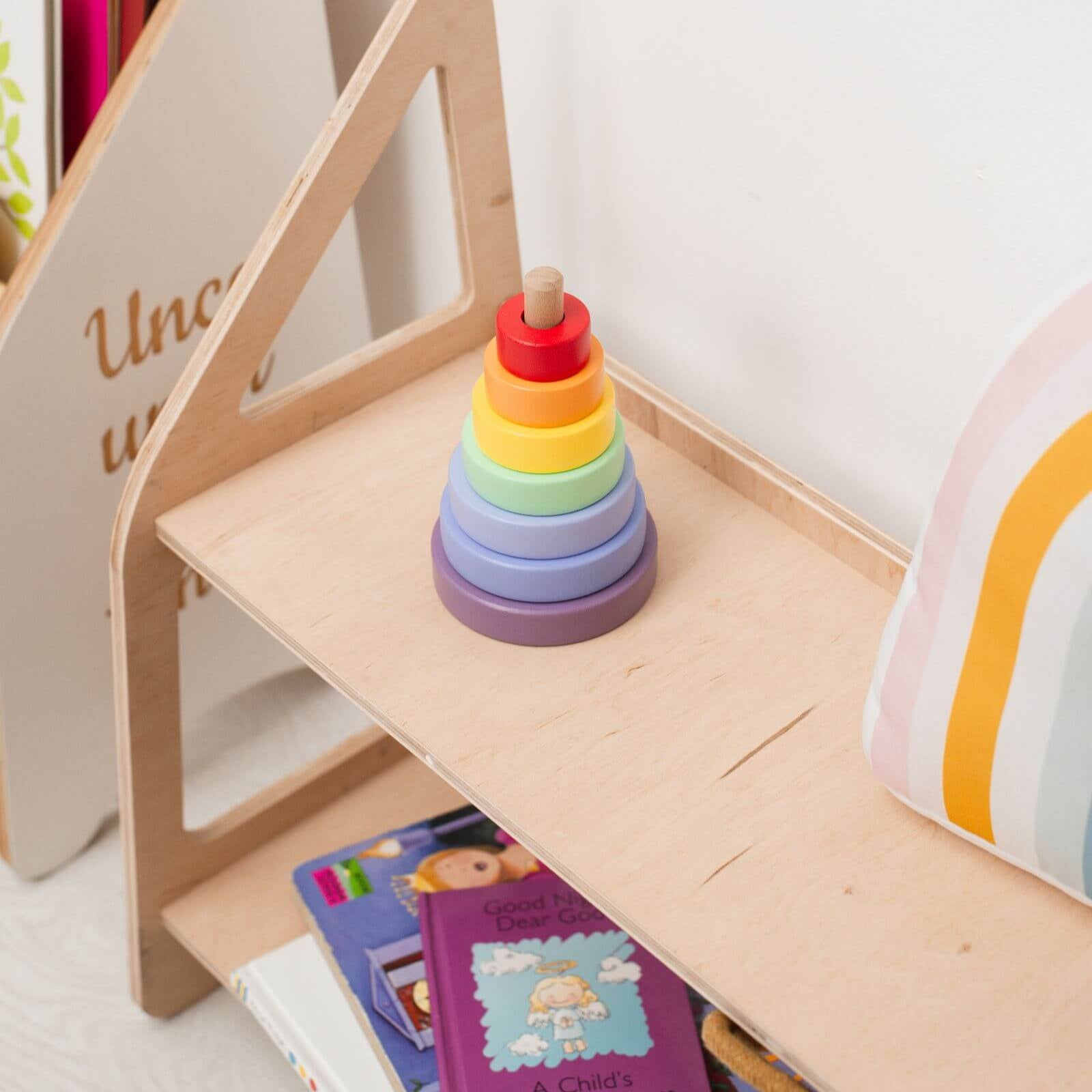 kids toy shelf 