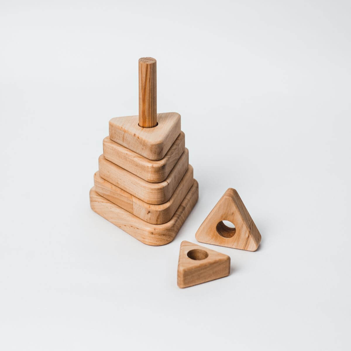 toy triangle stacking 