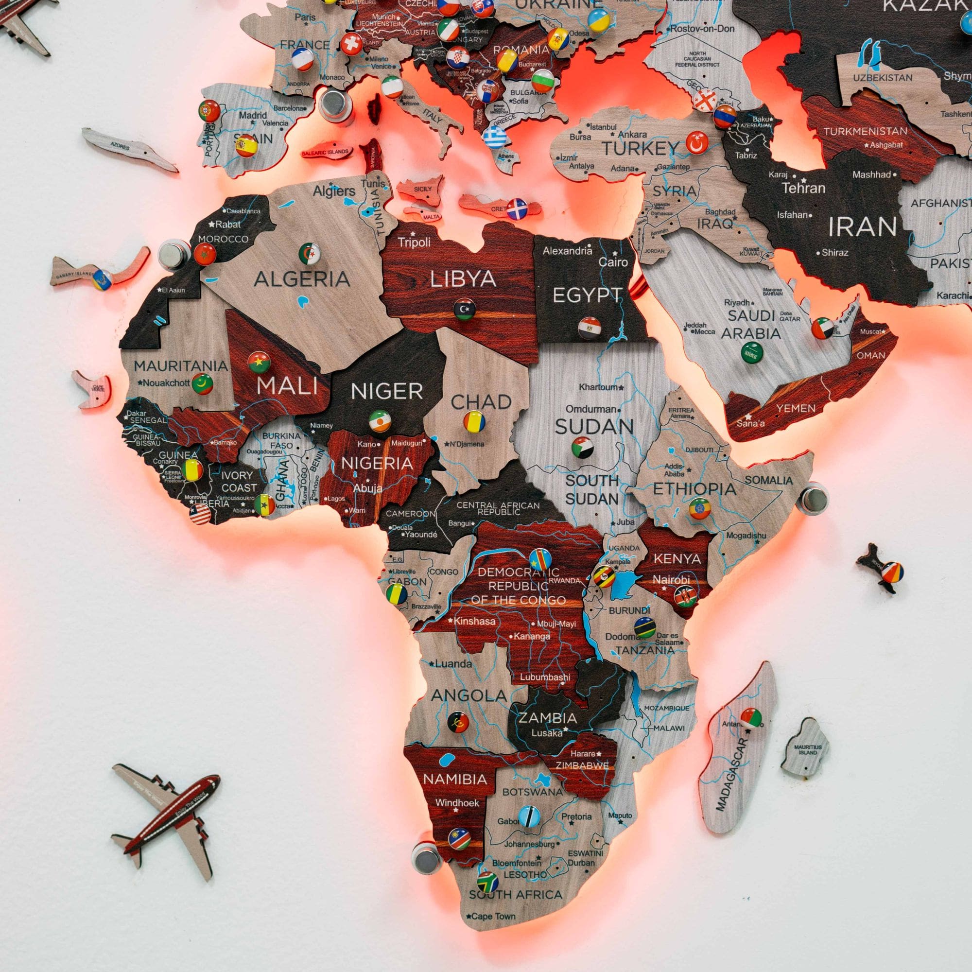 3D LED / LUMINOUS Wooden World Map Urban ‣ Order Now