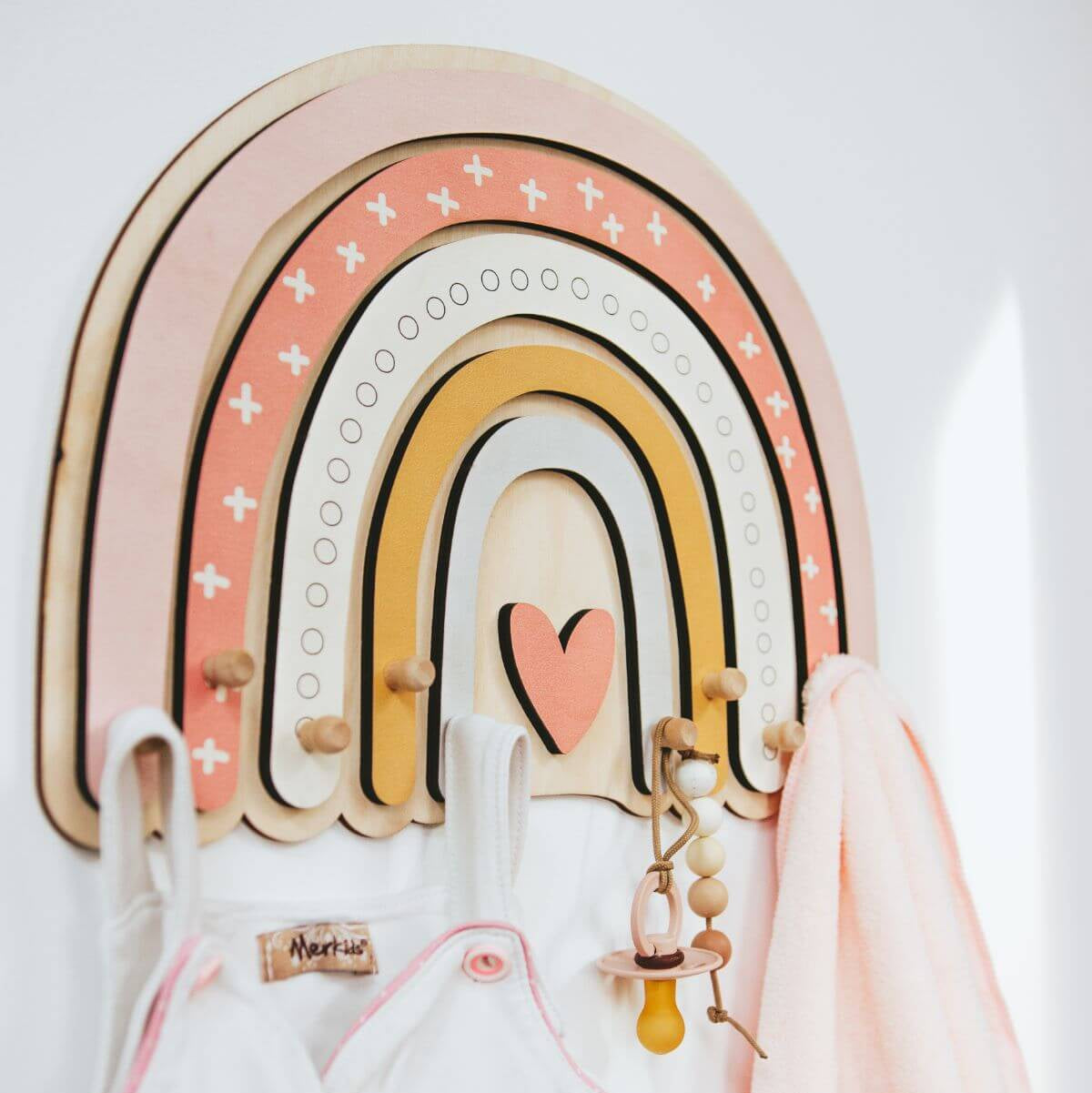 wooden wall hanger 