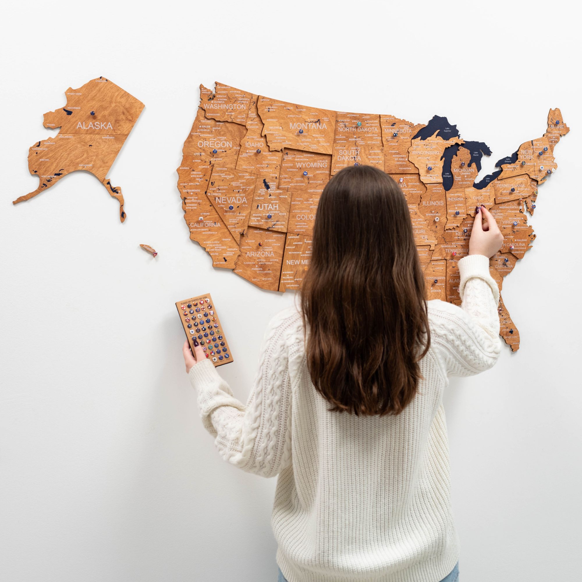 us map with pins for travel