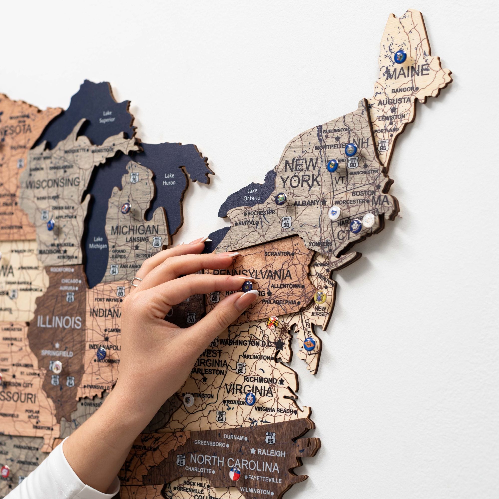 us wall map with pins